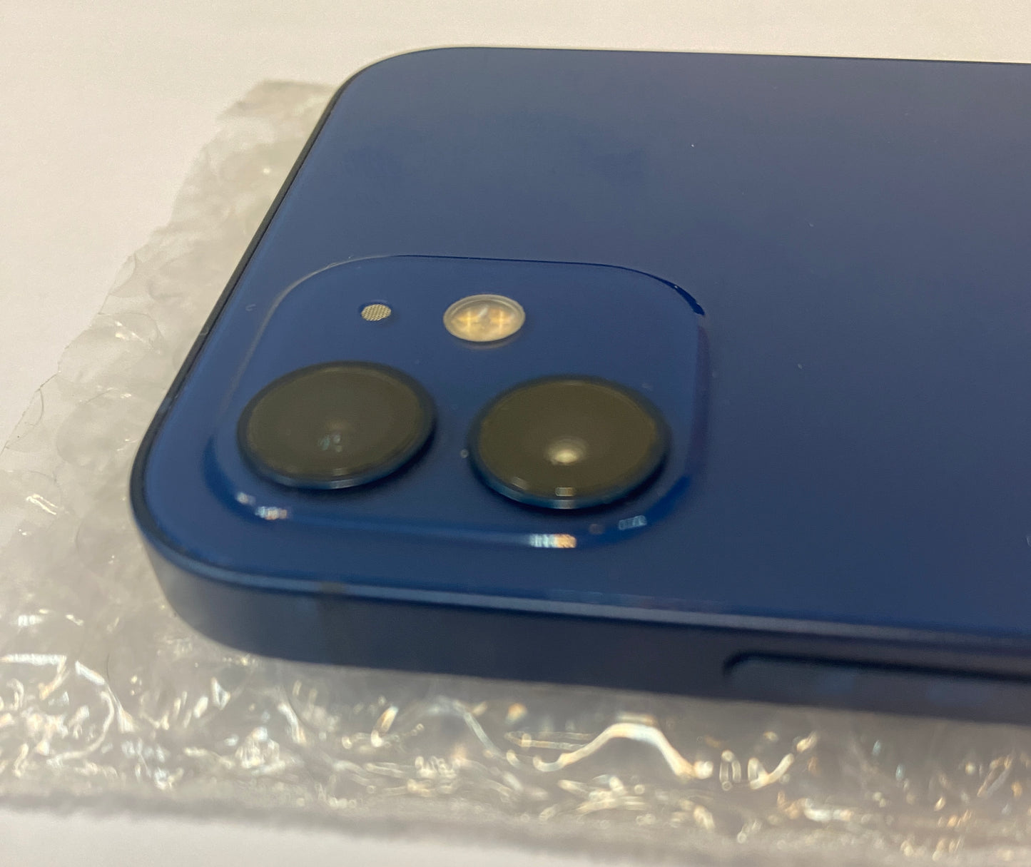 B grade 12 64GB LUX